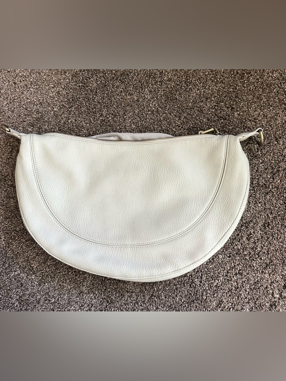 Anthropologie x Urban Originals Luna Crescent Bag - Light  Green (No Strap)
